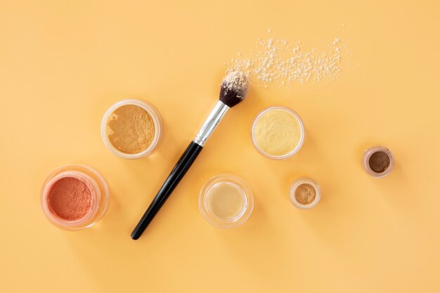 Vue de dessus maquillage produits de beauté