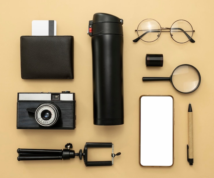 Photo gratuit vue de dessus de la nature morte de voyage