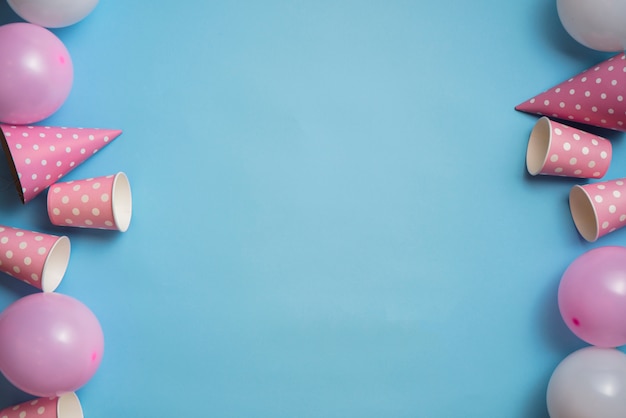 Vue de dessus vêtement de table de fête couleur pastel