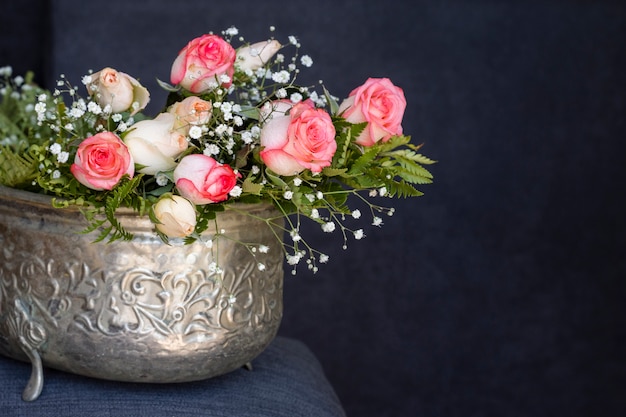 Vue de face beau bouquet de roses