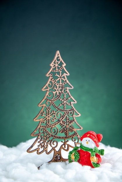 Vue de face décoration d'arbre de Noël petit semeur