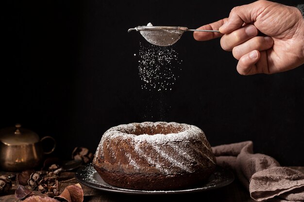 Vue de face du concept de délicieux gâteau