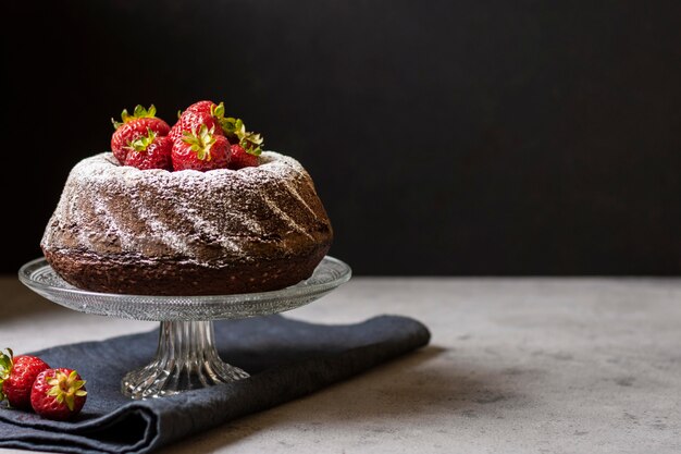 Vue de face du concept de gâteau au chocolat