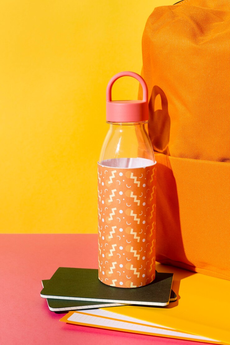 Photo gratuit vue de face des fournitures scolaires sur la composition de la table