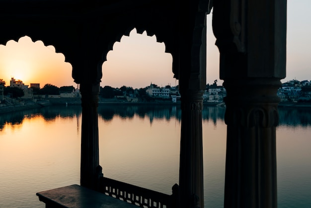 Vue, de, lac pushkar, dans, rajasthan, inde