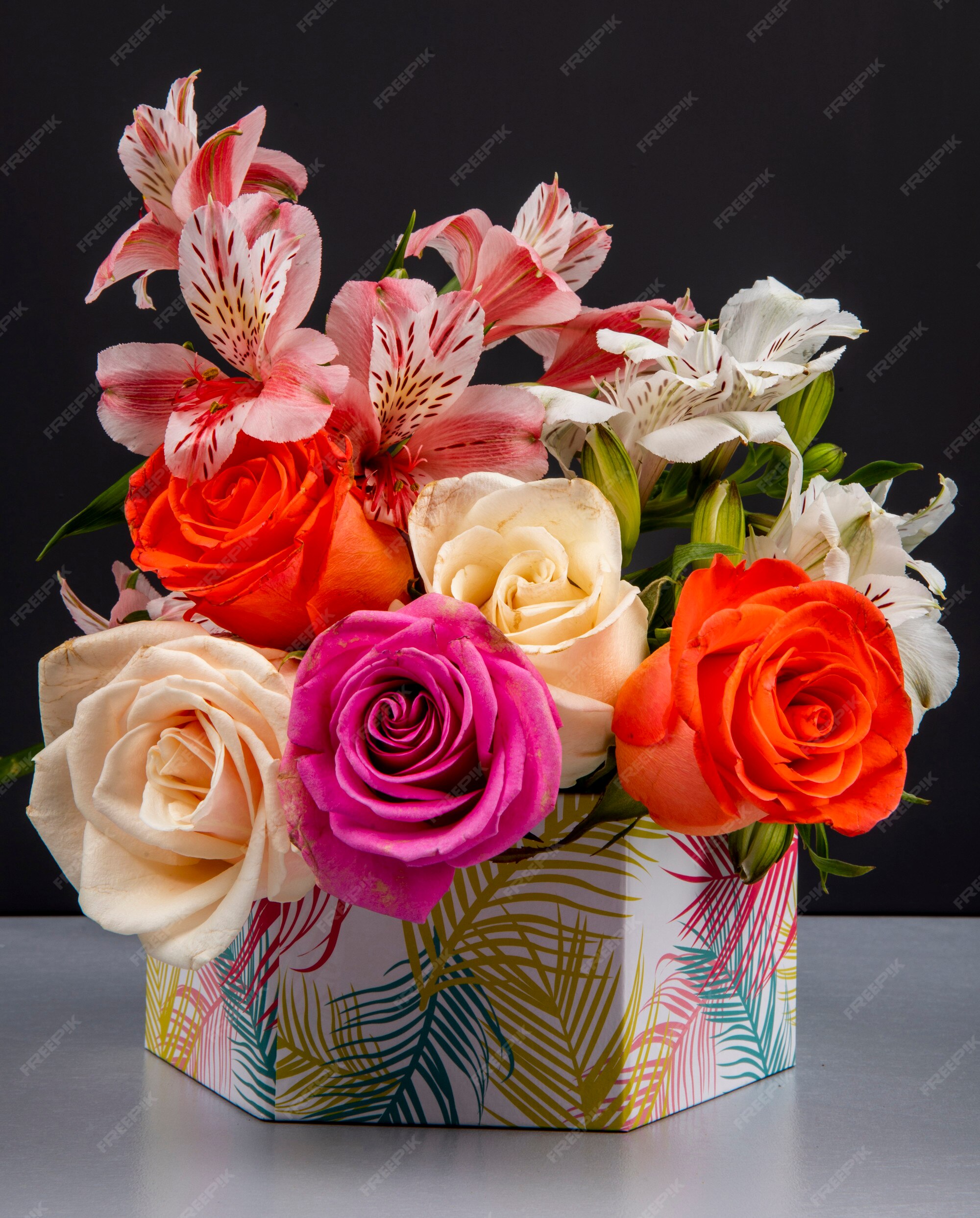 Bouquet De Fleurs Anniversaire Photos Gratuites Images de Bouquet Fleurs Anniversaire – Téléchargement gratuit sur Freepik