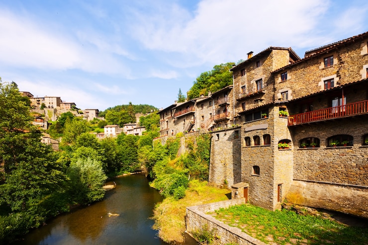 Photo gratuit vue pittoresque du vieux village catalan