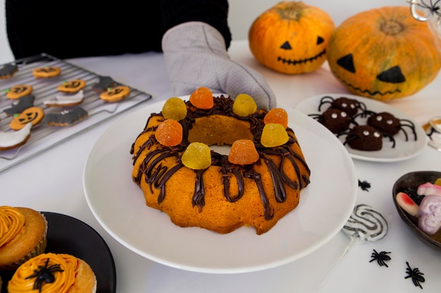 Photo gratuite vue rapprochée du délicieux gâteau d'halloween