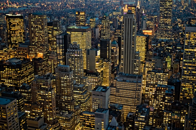 Vue à vol d'oiseau tourné de new york manhattan aux états-unis