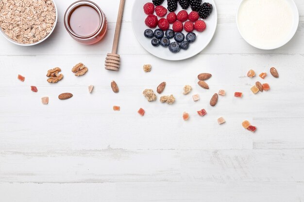 Yaourt Plat Avec Fruits