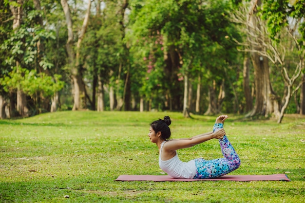 Yoga, Flexibilité Et Arbres