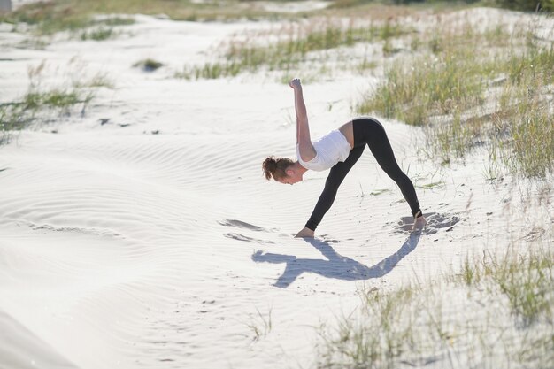 Yoga sur la plage