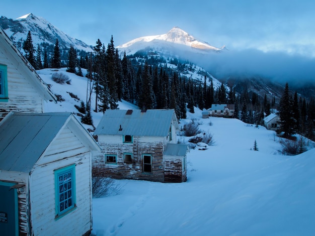 Abandonner la ville minière près d'Ouray, Colorado.