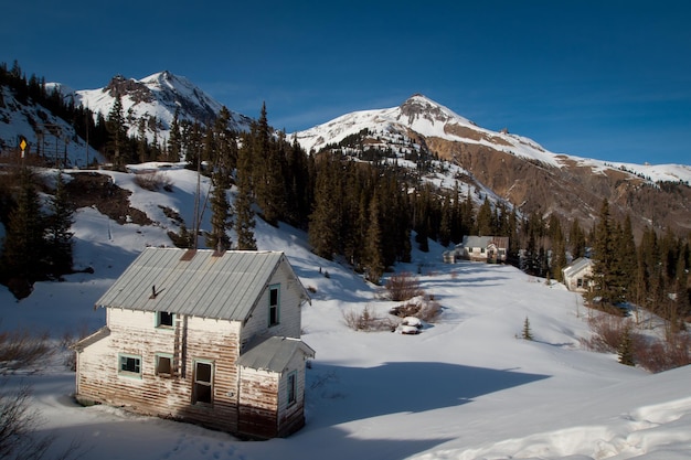 Abandonner la ville minière près d'Ouray, Colorado.