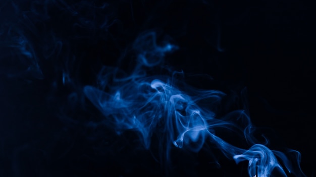 Abstract Smoke Photography Bleu foncé Couleur et encre splash avec de l&#39;eau