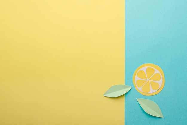 Abstrait De L'été - Fruits De Papier Origami Sur Fond Jaune-bleu