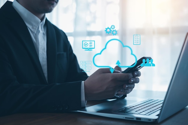 Accès à la technologie de cloud computing, au concept de réseau de stockage Internet et à une grande base de données de grandes données grâce à la technologie Internet