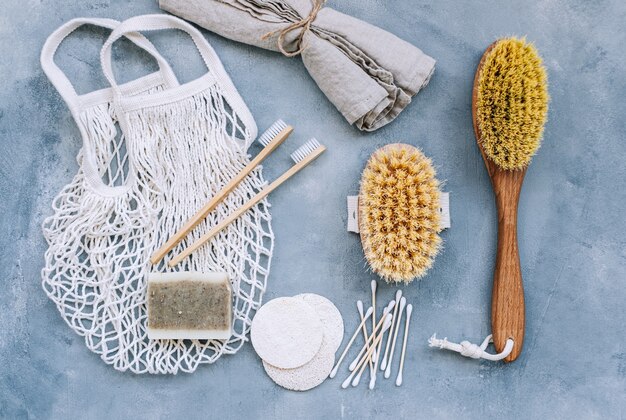 Accessoires naturels écologiques pour prendre soin de soi