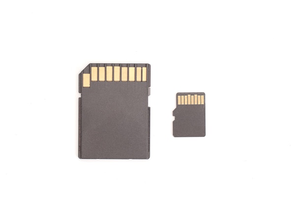 Adaptateur de carte SD sur fond blanc