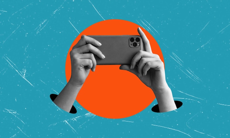 Photo une affiche d'art conceptuel contemporain montrant une main tenant un smartphone.