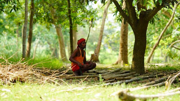 Agriculteur indien dans le domaine