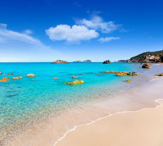 Aiguas Blanques Agua blanca plage d&#39;Ibiza