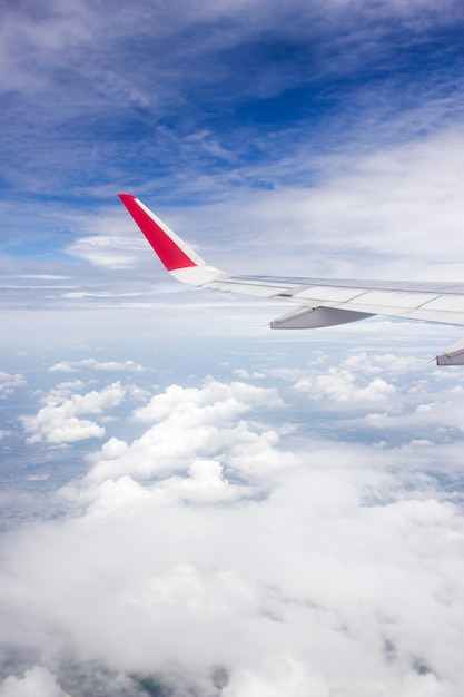 Aile de l&#39;avion de la vue de l&#39;avion de la fenêtre.