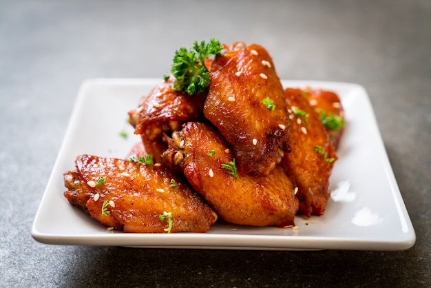 ailes de poulet barbecue au sésame blanc