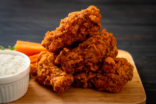 ailes de poulet épicées frites