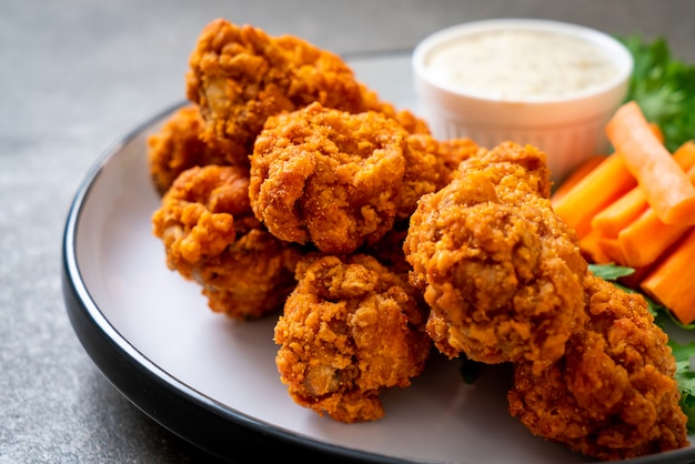 ailes de poulet épicées frites