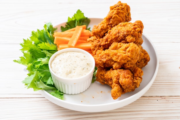 ailes de poulet épicées frites