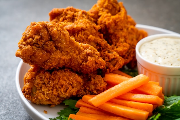 ailes de poulet épicées frites