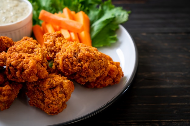 Ailes de poulet épicées frites