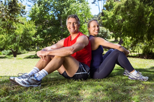 Ajuster le couple assis dans le parc