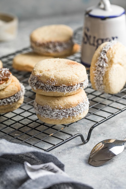 Alfajores : Biscuits péruviens traditionnels fourrés au caramel