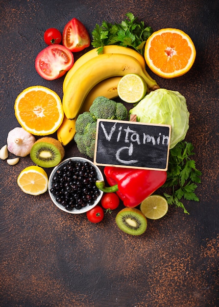 Photo aliments contenant de la vitamine c. manger sainement