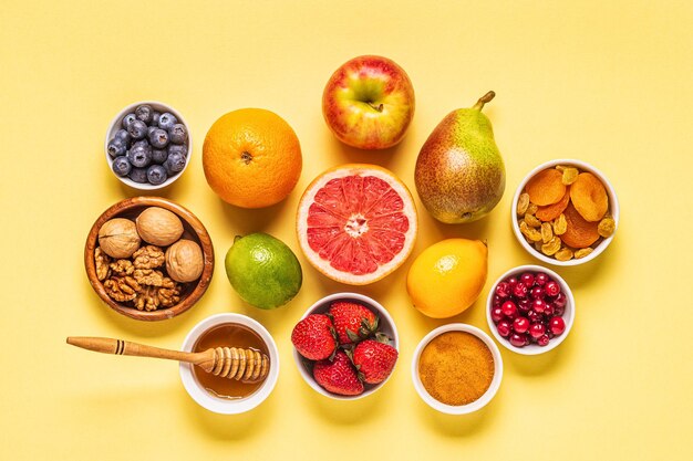 Aliments pour garder les poumons en bonne santé, vue de dessus.