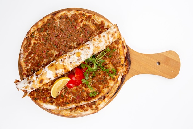 aliments turcs ; Pizza turque - Lahmacun