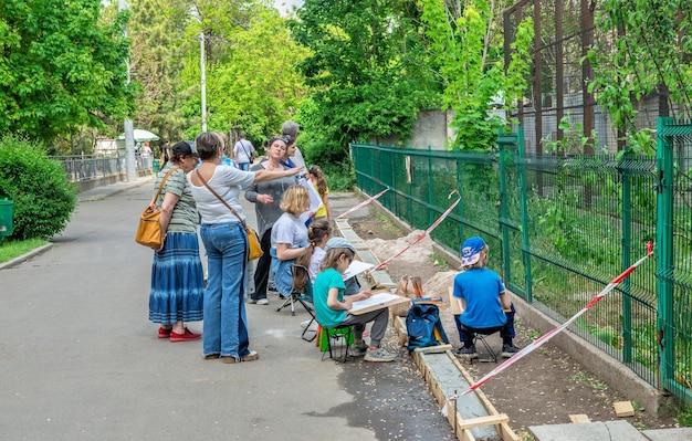 Allées du zoo d'Odessa en Ukraine