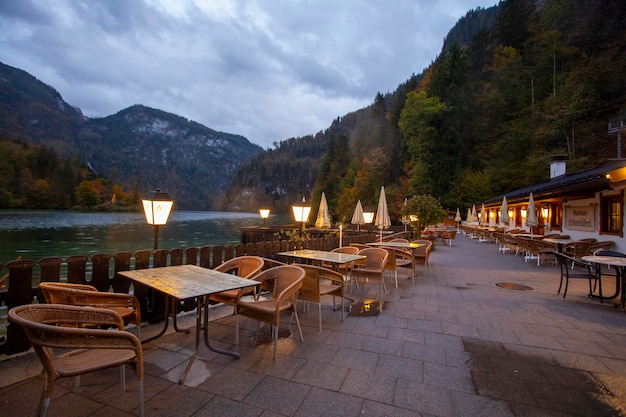 Allemagne magnifique parc de restaurants du lac King