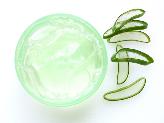 Aloe Vera Et Gel Hydratant, Nourrit La Peau Et La Beauté Avec De L'aloe Vera De La Nature.