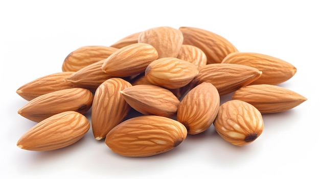 Amandes isolés sur fond blanc