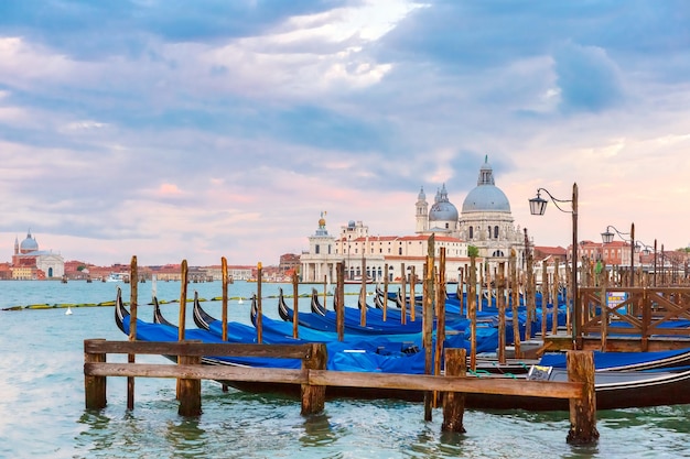 Amarrage pour gondoles à Venise Italie