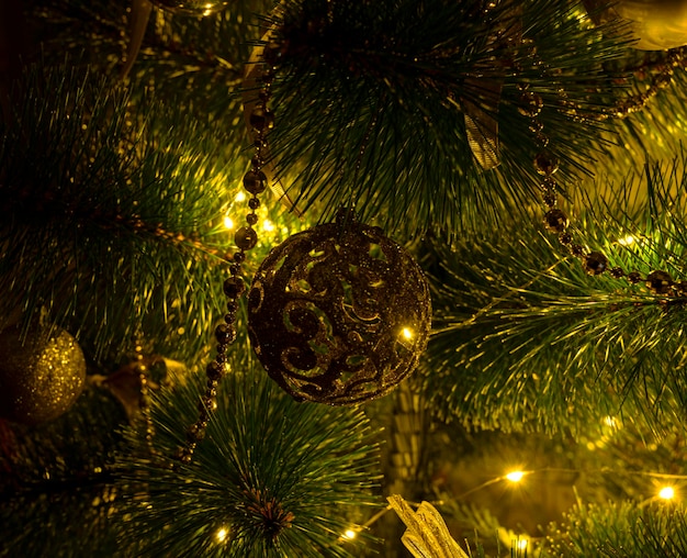 Ambiance de Noël Sapin de Noël avec des guirlandes