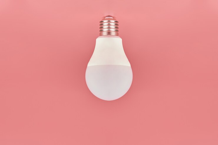 Photo ampoule basse consommation, espace copie. idée minimale.