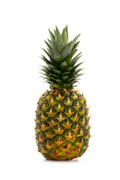 Ananas isolé sur un blanc