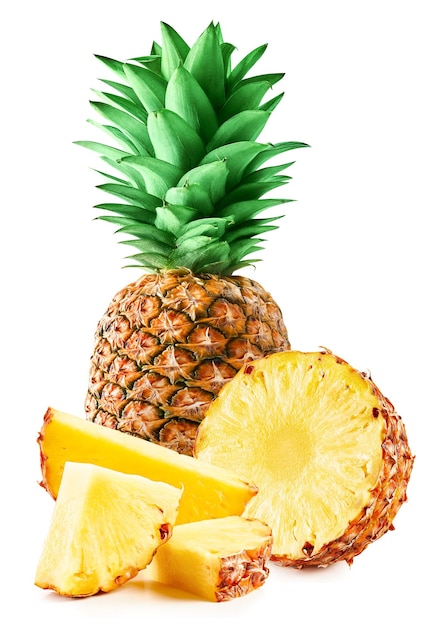 Ananas isolé sur un tracé de détourage blanc