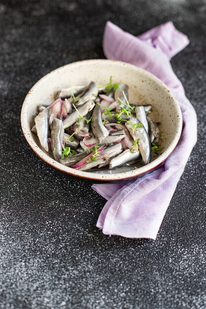 anchois poisson fruits de mer salade marinée apéritif petit hareng