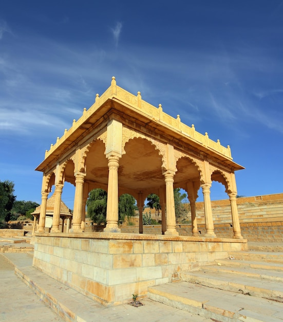 Ancien cénotaphe jaïn à jaisalmer inde