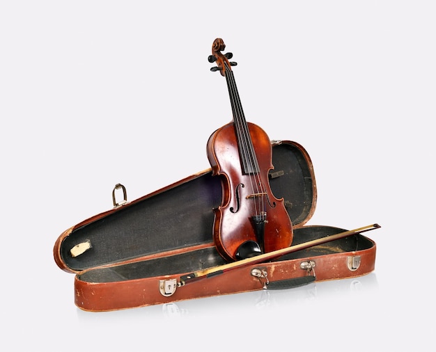 Ancien étui à violon avec archet